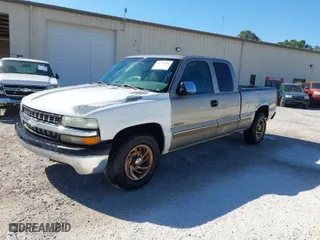 2001 Chevrolet Silverado 1500 LS with VIN 2GCEC19T311291874, listed as a IAAI auction lot 41779794 with 444,086 mi miles. Bid and sale history available at carsss.com. Image 2.