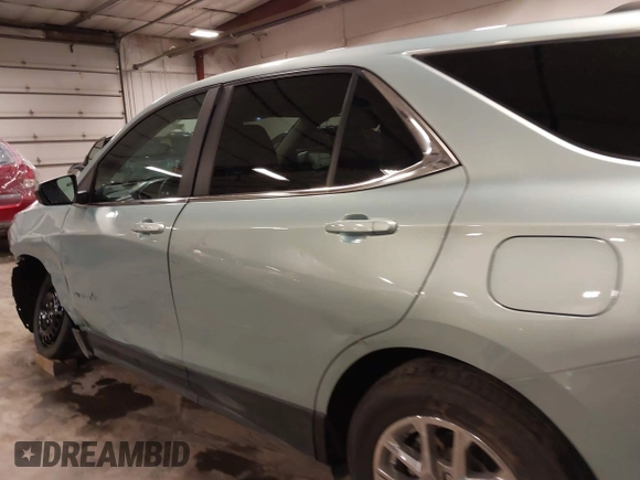 2022 Chevrolet Equinox LT with VIN 2GNAXKEV6N6112484, listed as a IAAI auction lot 41792583 with 104,910 mi miles and . Bid and sale history available at DreamBid. Image 15.