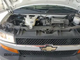 2019 Chevrolet Express Cargo с VIN 1GCWGAFG1K1152477, выставлен на аукционе Copart как лот 84442885 с пробегом 103 763 миль миль и Чистый • Clean title. История ставок и продаж доступна на DreamBid. Изображение 14.