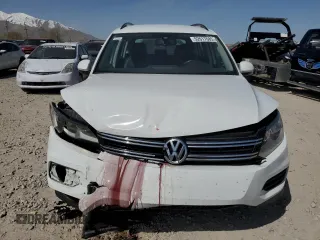2017 Volkswagen Tiguan S with VIN WVGBV7AX8HK028302, listed as a Copart auction lot 52617685 with 108,191 mi miles and Salvage Title. Bid and sale history available at DreamBid. Image 5.