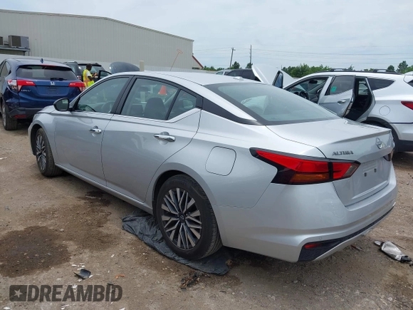 2024 Nissan Altima SV с VIN 1N4BL4DV7RN374415, выставлен на аукционе IAAI как лот 42391991 с пробегом 35 999 миль миль и . История ставок и продаж доступна на DreamBid. Изображение 3.