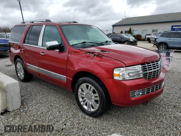 2014 Lincoln Navigator z VIN 5LMJJ2J55EEL06038, wystawiony jako Copart lot #49721105 z przebiegiem 97 659 mil mil oraz Szkoda całkowita • Salvage title. Historia ofert i sprzedaży dostępna na DreamBid. Obrazek 4.