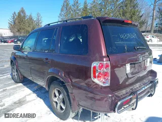 2008 Honda Pilot EX-L with VIN 5FNYF18558B033192, listed as a IAAI auction lot 41378869 with 186,709 mi miles. Bid and sale history available at carsss.com. Image 3.