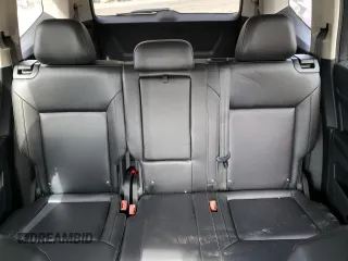 2018 Volkswagen Atlas SE with VIN 1V2PR2CA4JC555911, listed as a Copart auction lot 61905125 with 101,860 mi miles and Salvage title. Bid and sale history available at DreamBid. Image 10.