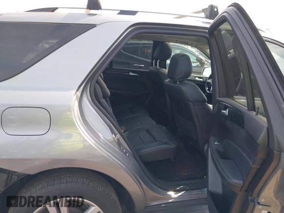 2014 Mercedes-Benz M 350 with VIN 4JGDA5HBXEA369737, listed as a IAAI auction lot 42718890 with 114,740 mi miles and . Bid and sale history available at DreamBid. Image 8.
