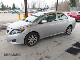2009 Toyota Corolla with VIN JTDBL40E299069381, listed as a IAAI auction lot 41838258 with 197,992 mi miles. Bid and sale history available at carsss.com. Image 17.