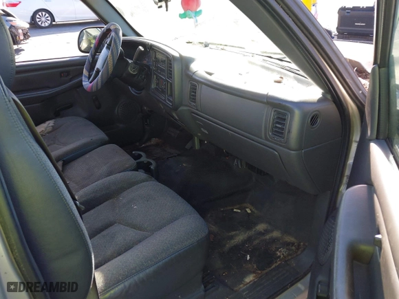 2006 Chevrolet Silverado 1500 Work Truck with VIN 1GCEC14Z16Z263047, listed as a IAAI auction lot 41771537 with 128,738 mi miles. Bid and sale history available at carsss.com. Image 5.