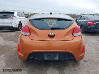 2016 Hyundai Veloster with VIN KMHTC6AD8GU301106, listed as a IAAI auction lot 41067109 with 139,002 mi miles. Bid and sale history available at carsss.com. Image 16.