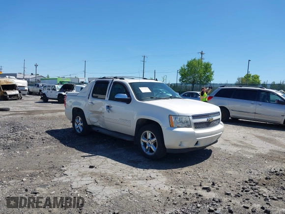 2011 Chevrolet Avalanche LTZ with VIN 3GNTKGE35BG349390, listed as a IAAI auction lot 42116974 with 173,817 mi miles and . Bid and sale history available at DreamBid. Image 1.