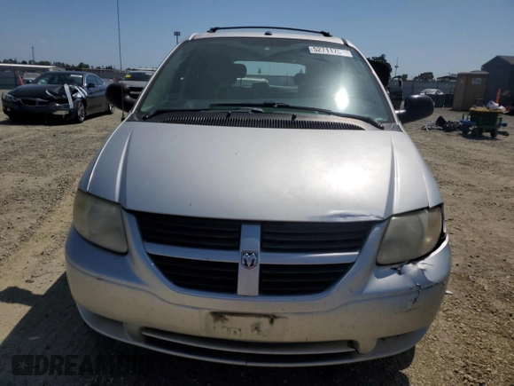 2007 Dodge Grand Caravan SE with VIN 1D4GP24R17B165507, listed as a Copart auction lot 52711705 with 200,729 mi miles and Salvage Title. Bid and sale history available at DreamBid. Image 5.