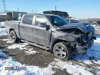 2020 Ram 1500 Big Horn with VIN 1C6SRFFT8LN182905, listed as a IAAI auction lot 41398009 with 53,268 mi miles. Bid and sale history available at carsss.com. Image 1.