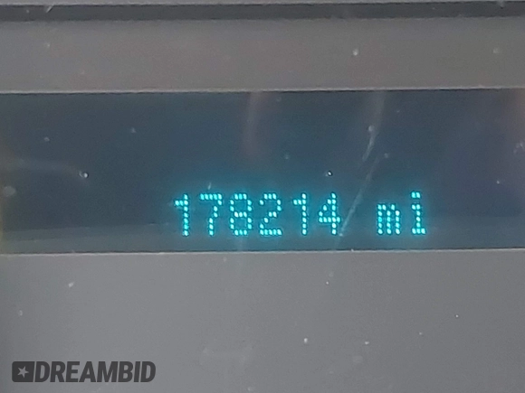2015 Ford F-250 XL с VIN 1FDBF2A61FEC84669, выставлен на аукционе IAAI как лот 42207482 с пробегом 178 214 миль миль и . История ставок и продаж доступна на DreamBid. Изображение 16.
