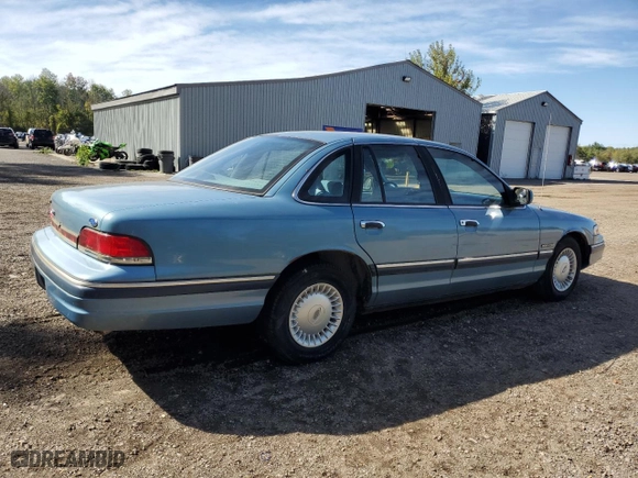 1993 Ford Crown Victoria with VIN 2FALP73W6PX184119, listed as a Copart auction lot 73211724 with 121,373 mi miles and Clean Title. Bid and sale history available at carsss.com. Image 3.