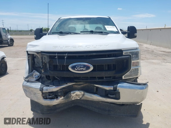 2022 Ford F-250 XL with VIN 1FD7X2B68NEF85052, listed as a IAAI auction lot 42735798 with 152,591 mi miles and . Bid and sale history available at DreamBid. Image 12.