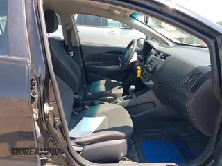 2017 Kia Rio LX with VIN KNADM4A34H6108231, listed as a IAAI auction lot 40194039 with 100,773 mi miles. Bid and sale history available at carsss.com. Image 5.