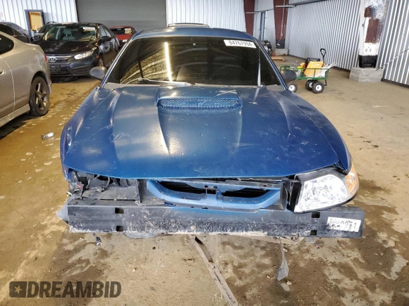 2000 Ford Mustang GT with VIN 1FAFP42X5YF115568, listed as a Copart auction lot 84767994 with 185,351 mi miles and Salvage Title. Bid and sale history available at carsss.com. Image 5.