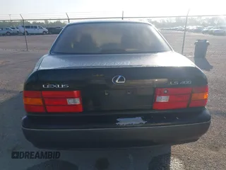 1999 Lexus LS 400 z VIN JT8BH28F4X0143726, wystawiony jako IAAI lot #42104850 z przebiegiem 184 809 mil mil oraz . Historia ofert i sprzedaży dostępna na DreamBid. Obrazek 16.