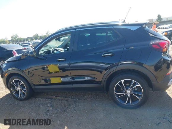 2023 Buick Encore GX Select z VIN KL4MMDS2XPB012337, wystawiony jako IAAI lot #42514934 z przebiegiem 45 056 mil mil oraz . Historia ofert i sprzedaży dostępna na DreamBid. Obrazek 14.