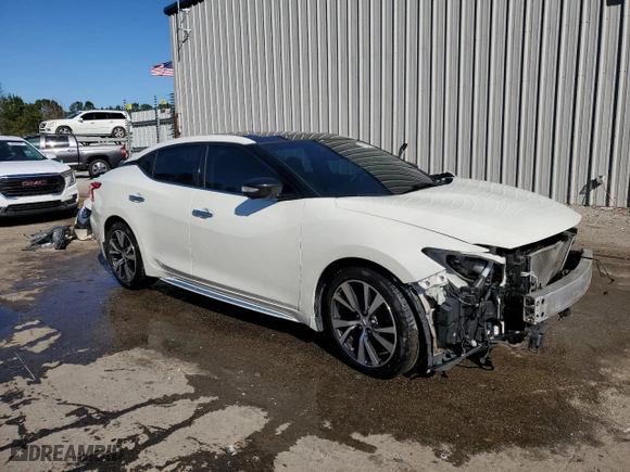 2017 Nissan Maxima SV with VIN 1N4AA6AP6HC364584, listed as a Copart auction lot 44780555 with 136,022 mi miles and Salvage Title. Bid and sale history available at carsss.com. Image 4.