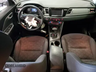 2017 Kia Niro LX with VIN KNDCB3LC6H5049927, listed as a Copart auction lot 62688124 with 123,870 mi miles and Salvage Title. Bid and sale history available at carsss.com. Image 8.