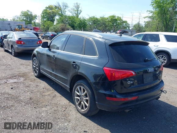 2009 Audi Q5 Premium Plus z VIN WA1KK78R59A051073, wystawiony jako IAAI lot #42236018 z przebiegiem 184 243 mil mil oraz . Historia ofert i sprzedaży dostępna na DreamBid. Obrazek 3.