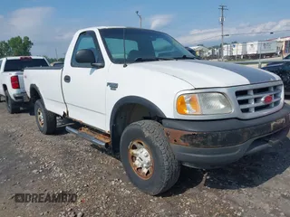 1999 Ford F-250 с VIN 1FTPF28W2XNB25385, выставлен на аукционе IAAI как лот 42768047 с пробегом Не указан миль и . История ставок и продаж доступна на DreamBid. Изображение 1.
