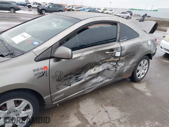 2006 Honda Civic Cpe LX with VIN 2HGFG11686H559025, listed as a IAAI auction lot 41564965 with 279,475 mi miles. Bid and sale history available at carsss.com. Image 21.