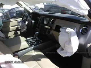2015 Ford Expedition Limited с VIN 1FMJU1KT7FEF28440, выставлен на аукционе IAAI как лот 23274726 с пробегом 24 802 миль миль и . История ставок и продаж доступна на DreamBid. Изображение 5.