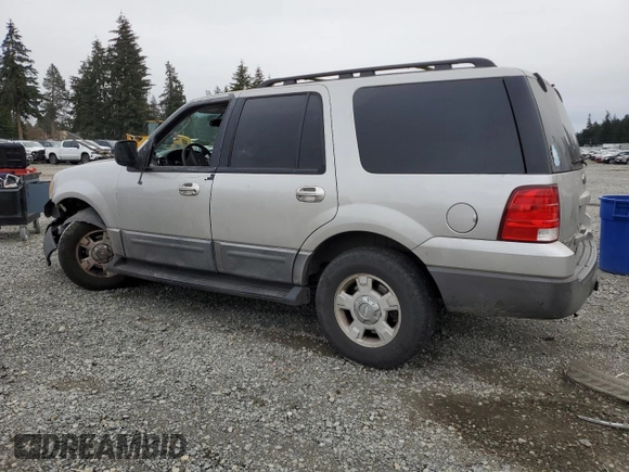 2005 Ford Expedition Special Service with VIN 1FMPU15525LA94297, listed as a Copart auction lot 48746165 with 0 mi miles and Salvage Title. Bid and sale history available at carsss.com. Image 2.