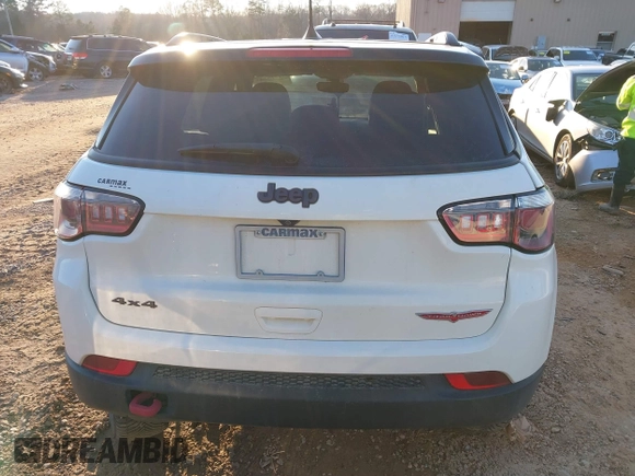 2018 Jeep Compass Trailhawk with VIN 3C4NJDDBXJT199178, listed as a IAAI auction lot 41215543 with 102,271 mi miles and . Bid and sale history available at DreamBid. Image 16.