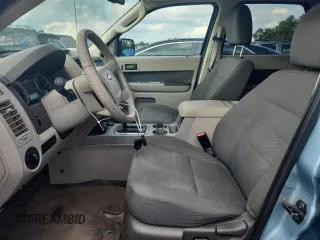 2009 Ford Escape Hybrid with VIN 1FMCU59309KB77043, listed as a Copart auction lot 63925395 with 201,171 mi miles and Clean title. Bid and sale history available at DreamBid. Image 7.