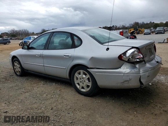 2005 Ford Taurus SE with VIN 1FAFP53U75A183941, listed as a Copart auction lot 49733785 with 82,829 mi miles and Salvage Title. Bid and sale history available at carsss.com. Image 2.
