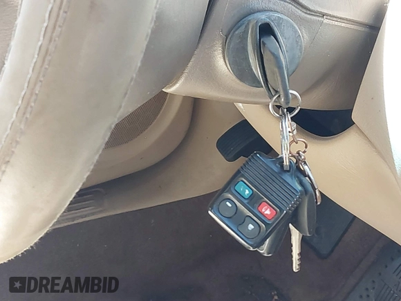 2002 Mercury Sable LS Premium with VIN 1MEFM55S52G600432, listed as a IAAI auction lot 41724753 with 139,184 mi miles and . Bid and sale history available at DreamBid. Image 11.