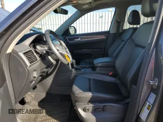 2018 Volkswagen Atlas SEL with VIN 1V2ER2CA5JC546559, listed as a Copart auction lot 47027515 with 43,524 mi miles and Salvage title. Bid and sale history available at DreamBid. Image 7.