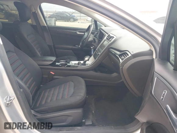 2014 Ford Fusion SE with VIN 3FA6P0HD9ER128392, listed as a IAAI auction lot 41893300 with 109,907 mi miles and . Bid and sale history available at DreamBid. Image 5.