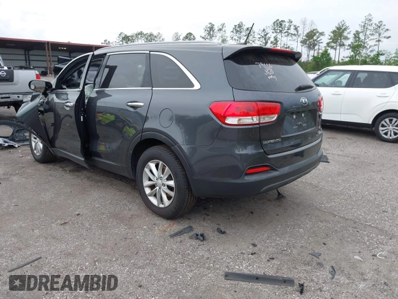 2017 Kia Sorento LX z VIN 5XYPG4A35HG204955, wystawiony jako IAAI lot #41966406 z przebiegiem Nie podano mil oraz . Historia ofert i sprzedaży dostępna na DreamBid. Obrazek 3.