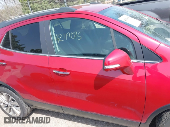 2019 Buick Encore Preferred with VIN KL4CJASB8KB891431, listed as a IAAI auction lot 42119075 with 114,665 mi miles. Bid and sale history available at carsss.com. Image 13.