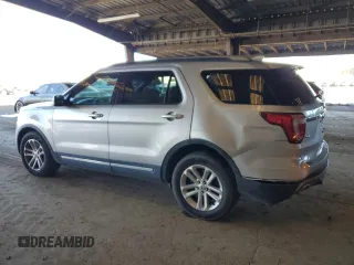 2016 Ford Explorer XLT with VIN 1FM5K7D80GGB35050, listed as a Copart auction lot 48879515 with 133,739 mi miles and Salvage Title. Bid and sale history available at carsss.com. Image 2.
