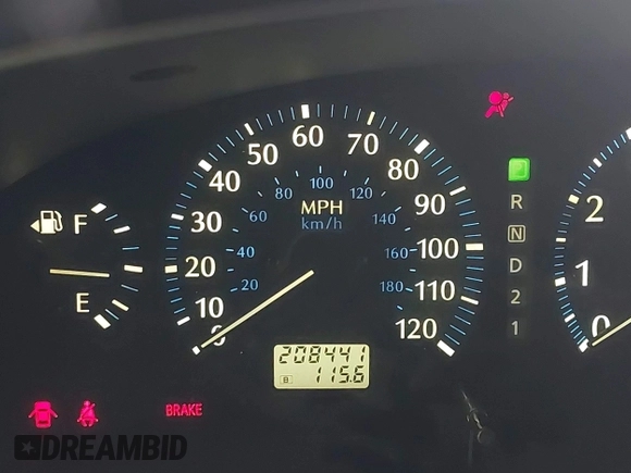 2002 Infiniti QX4 with VIN JNRDR09XX2W212458, listed as a IAAI auction lot 41770184 with 208,441 mi miles and . Bid and sale history available at DreamBid. Image 7.