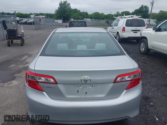 2012 Toyota Camry L z VIN 4T4BF1FK0CR157600, wystawiony jako IAAI lot #42438078 z przebiegiem 94 310 mil mil oraz . Historia ofert i sprzedaży dostępna na DreamBid. Obrazek 16.