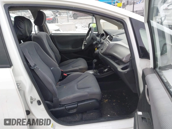 2012 Honda Fit с VIN JHMGE8H39CC040950, выставлен на аукционе IAAI как лот 41606412 с пробегом 120 193 миль миль и . История ставок и продаж доступна на DreamBid. Изображение 5.