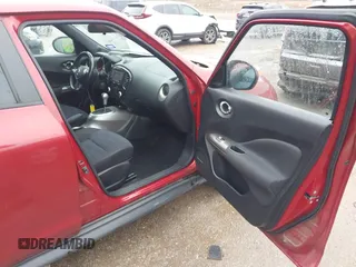 2013 Nissan Juke SV with VIN JN8AF5MR5DT209428, listed as a IAAI auction lot 41964212 with 117,469 mi miles and . Bid and sale history available at carsss.com. Image 5.