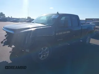 2009 GMC Sierra 1500 SLE with VIN 1GTEK29059Z292915, listed as a IAAI auction lot 40400096 with 180,439 mi miles. Bid and sale history available at carsss.com. Image 18.