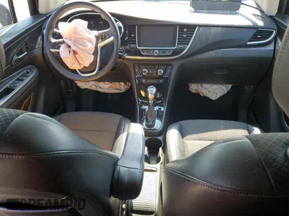 2017 Buick Encore Preferred z VIN KL4CJASB6HB257947, wystawiony jako Copart lot #60174095 z przebiegiem Nie podano mil oraz Szkoda całkowita • Salvage title. Historia ofert i sprzedaży dostępna na DreamBid. Obrazek 8.