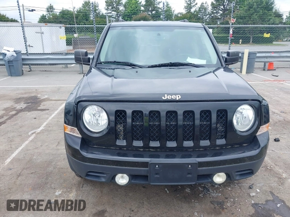 2017 Jeep Patriot Sport z VIN 1C4NJPBA3HD102608, wystawiony jako IAAI lot #42346928 z przebiegiem 149 438 mil mil oraz . Historia ofert i sprzedaży dostępna na DreamBid. Obrazek 6.