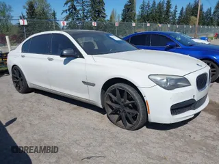 2012 BMW 7 Series 750Li with VIN WBAKB8C52CDX20757, listed as a IAAI auction lot 42057654 with 137,947 mi miles. Bid and sale history available at carsss.com. Image 1.