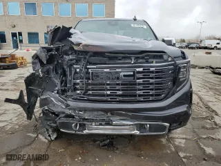 2023 GMC Sierra 1500 Denali Ultimate with VIN 1GTUUHEL3PZ281854, listed as a Copart auction lot 49105375 with 41,326 mi miles and Salvage Title. Bid and sale history available at carsss.com. Image 5.
