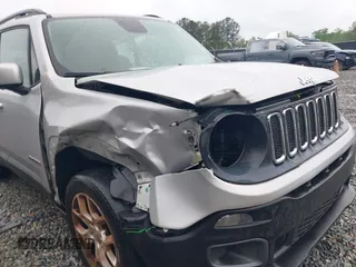 2017 Jeep Renegade Latitude with VIN ZACCJABB1HPF16811, listed as a IAAI auction lot 41961507 with 146,367 mi miles and . Bid and sale history available at DreamBid. Image 6.