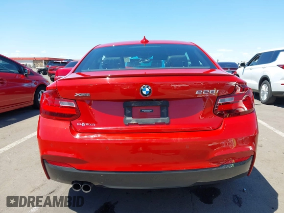 2016 BMW 2 Series 228i xDrive with VIN WBA1G9C51GV726732, listed as a IAAI auction lot 42197019 with 101,366 mi miles and . Bid and sale history available at DreamBid. Image 16.