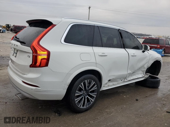 2022 Volvo XC90 Momentum with VIN YV4102CK7N1834777, listed as a Copart auction lot 85978694 with 67,136 mi miles and Salvage Title. Bid and sale history available at DreamBid. Image 3.